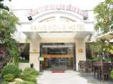 Nhà Hàng Rạng Đông